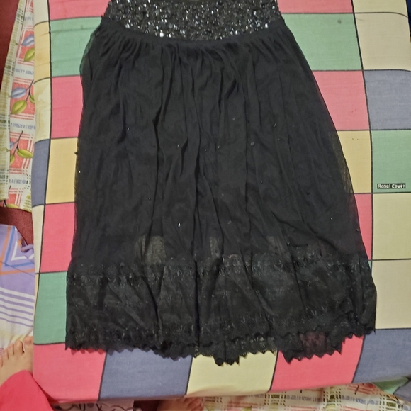 Black skirt - Picture 4 of 5